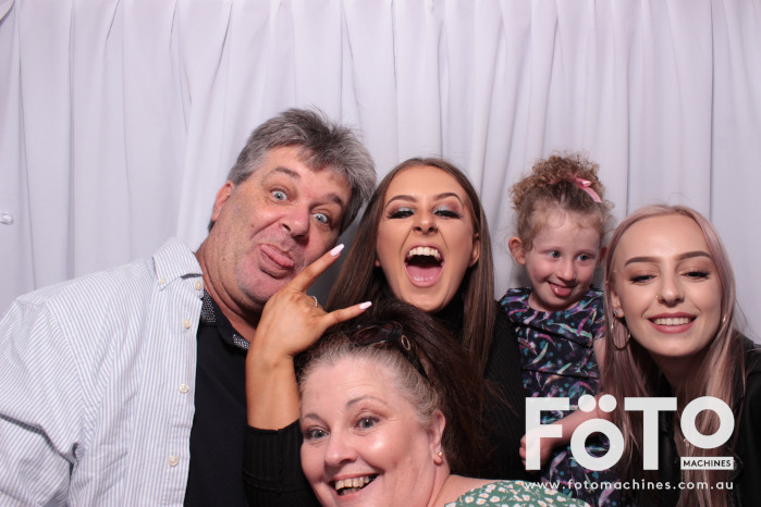 Billy's 21st | View more photos from the event at gallery.fotomachines.com.au/u/FOTOMachines/Billys-21st